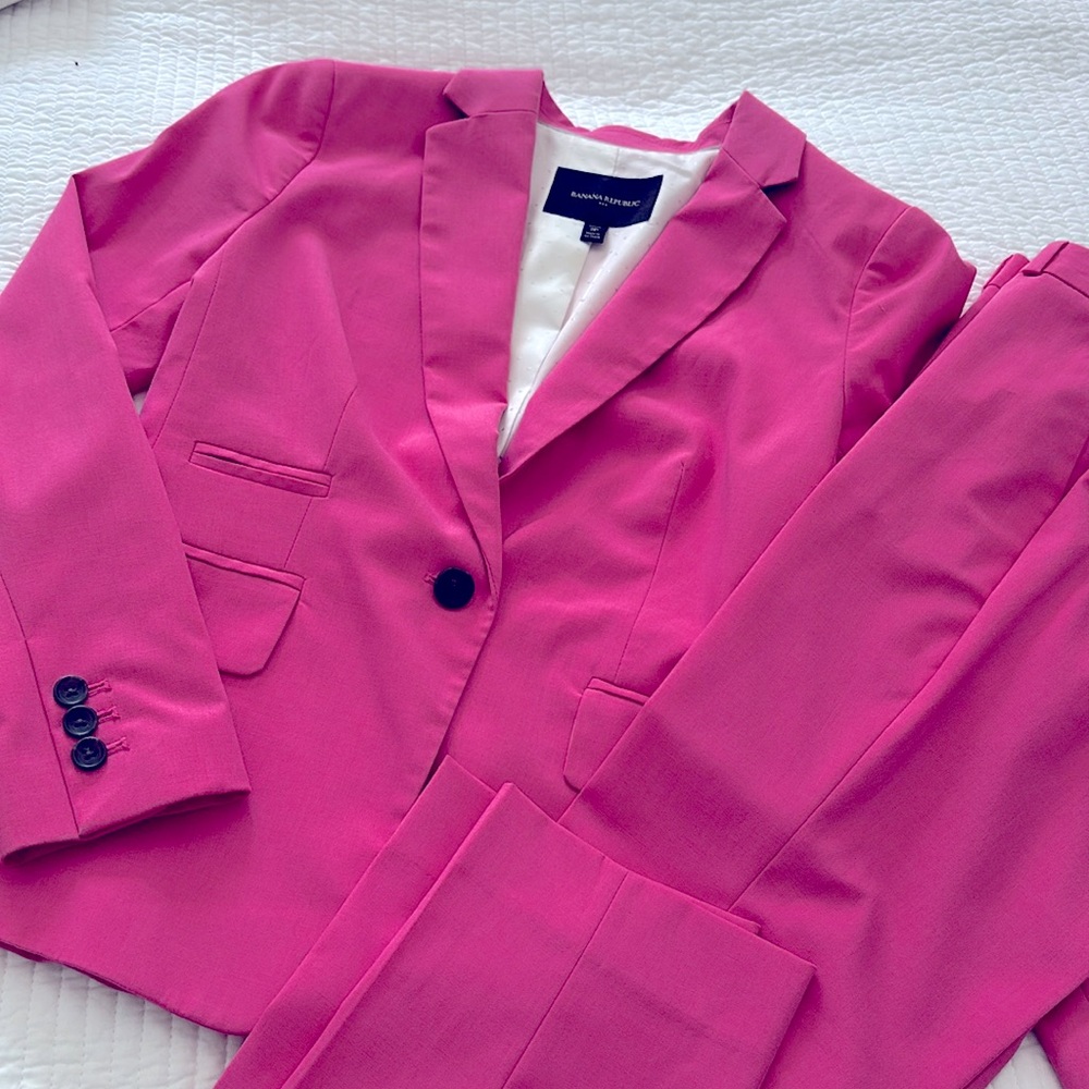Banana Republic Pink Women's Blazer & Pants Suit Jacket Set